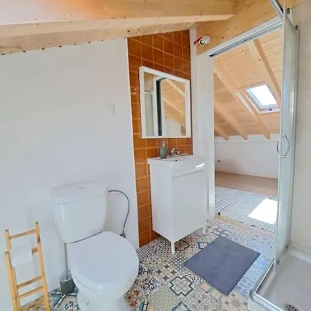 Refugio No Oeste Com Vistas Perto Obidos E Praias בית נופש