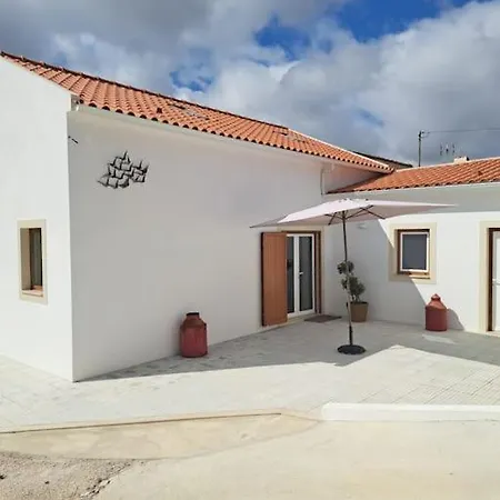 בית נופש Refugio No Oeste Com Vistas Perto Obidos E Praias